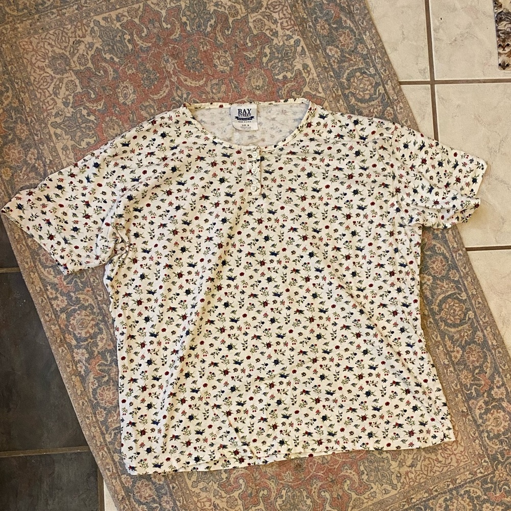 Vintage floral tee
